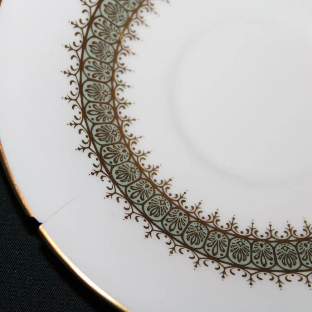 Wedgwood Argyll Bone China 15pc Tea Set - Picture 5 of 16